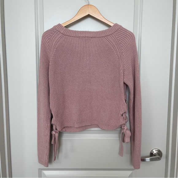 Light Pink/Purple Sweater - Picture 3 of 6
